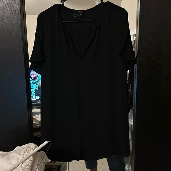 Ann Taylor layered Top - Picture 2 of 5